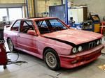 Harris buys a rally car
