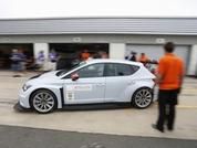 SEAT Leon Cup Racer: Driven